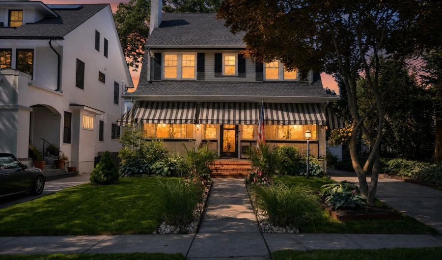701 7th Ave, Asbury Park, NJ 07712 - 5 Beds, 3 Bath