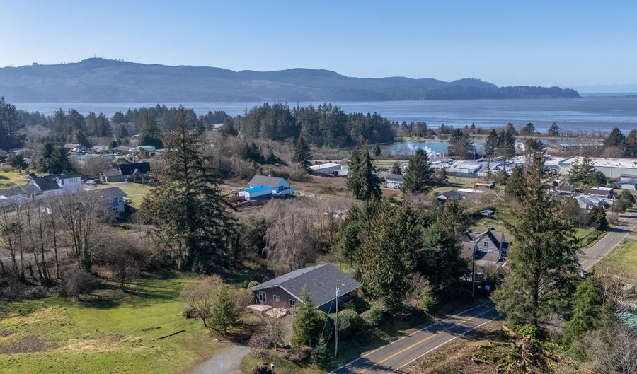 6755 MCCOY Ave, Bay City, OR 97107 - 5 Beds, 3 Bath