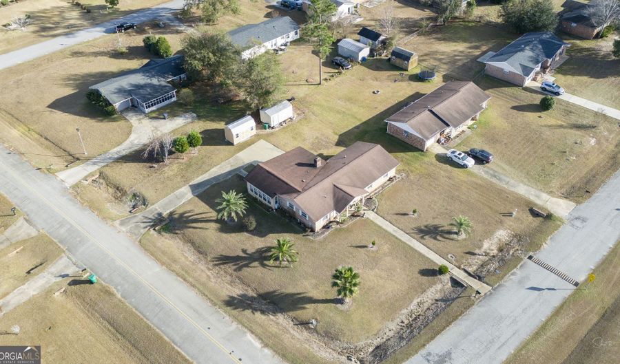 414 Pine Glen Dr, Albany, GA 31705 - 3 Beds, 2 Bath