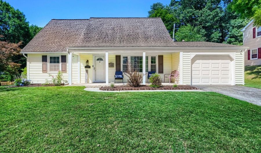13459 OVERBROOK Ln, Bowie, MD 20715 - 4 Beds, 2 Bath