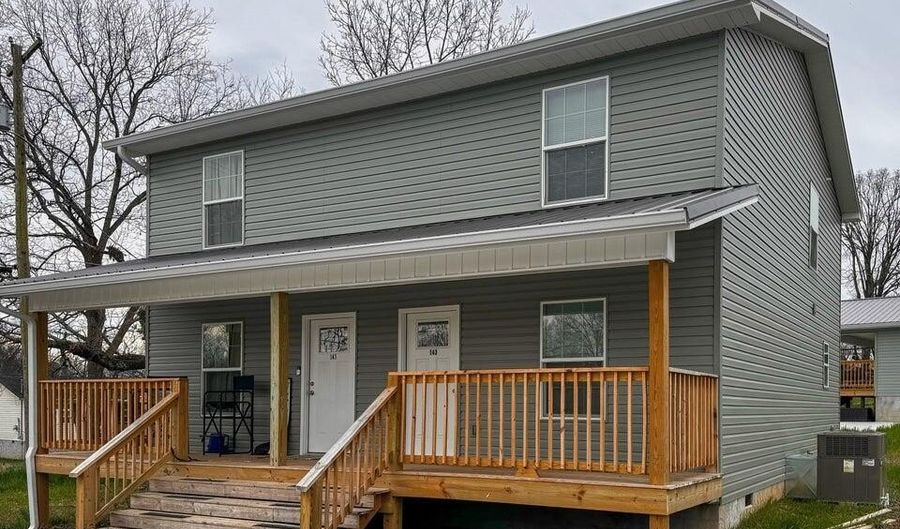 141 143 Oak St, Athens, TN 37303 - 0 Beds, 0 Bath
