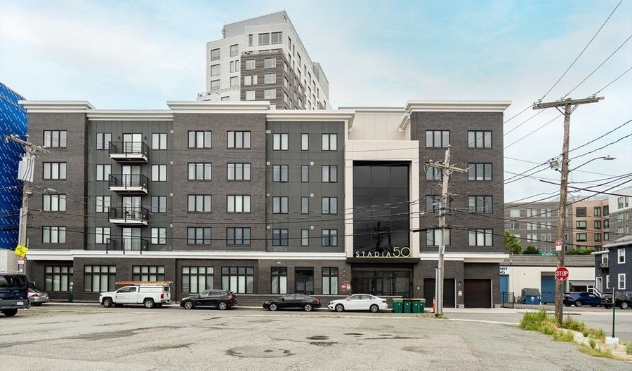 50 Hichborn 408, Boston, MA 02135 - 2 Beds, 2 Bath