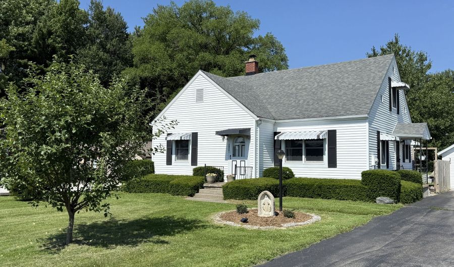 2029 SR 229, Batesville, IN 47006 - 3 Beds, 2 Bath