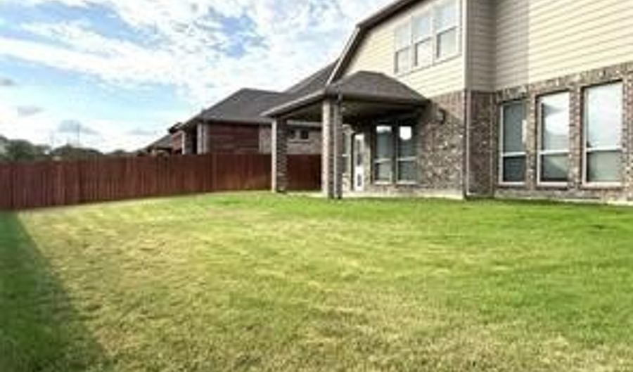 15201 Everly Ct, Aledo, TX 76008 - 4 Beds, 3 Bath