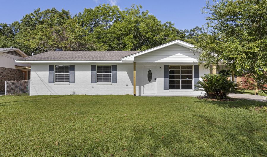 104 Lassere Cir, Long Beach, MS 39560 - 3 Beds, 2 Bath