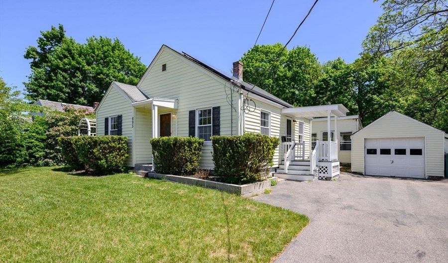 895 Hancock St, Abington, MA 02351 - 2 Beds, 1 Bath