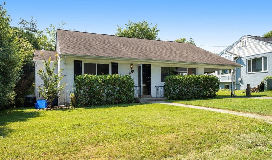 4516 GRETNA St, Bethesda, MD 20814 - 4 Beds, 3 Bath