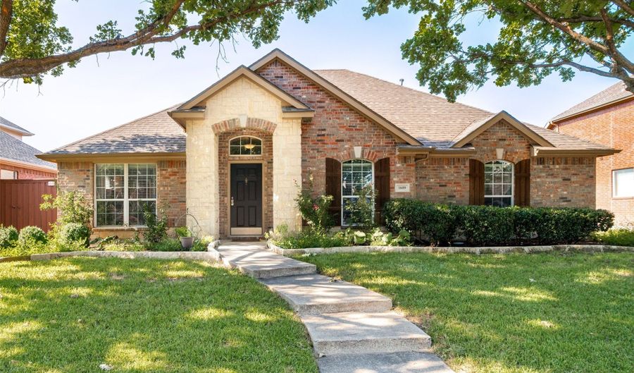 1609 Whispering Glen Dr, Allen, TX 75002 - 3 Beds, 2 Bath