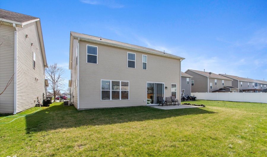 3022 Silvercliff Cir, Indianapolis, IN 46217 - 4 Beds, 3 Bath