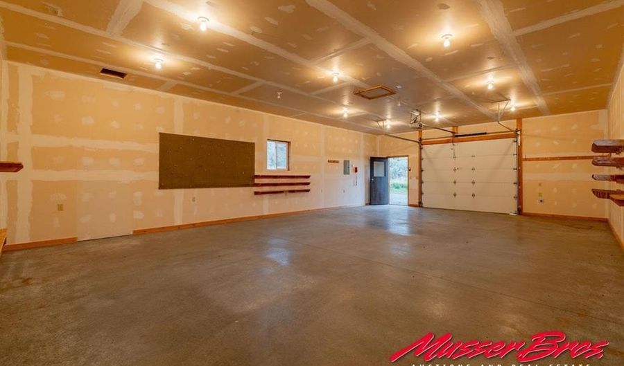 180 Sage Creek Rd, Cody, WY 82414 - 4 Beds, 2 Bath