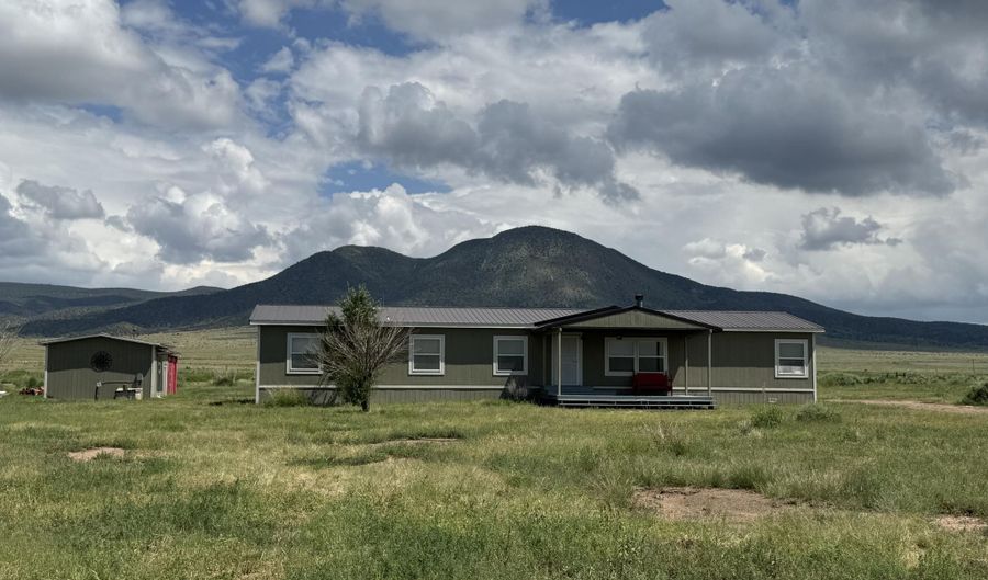 180 Snell Rd, Carrizozo, NM 88301 - 4 Beds, 3 Bath