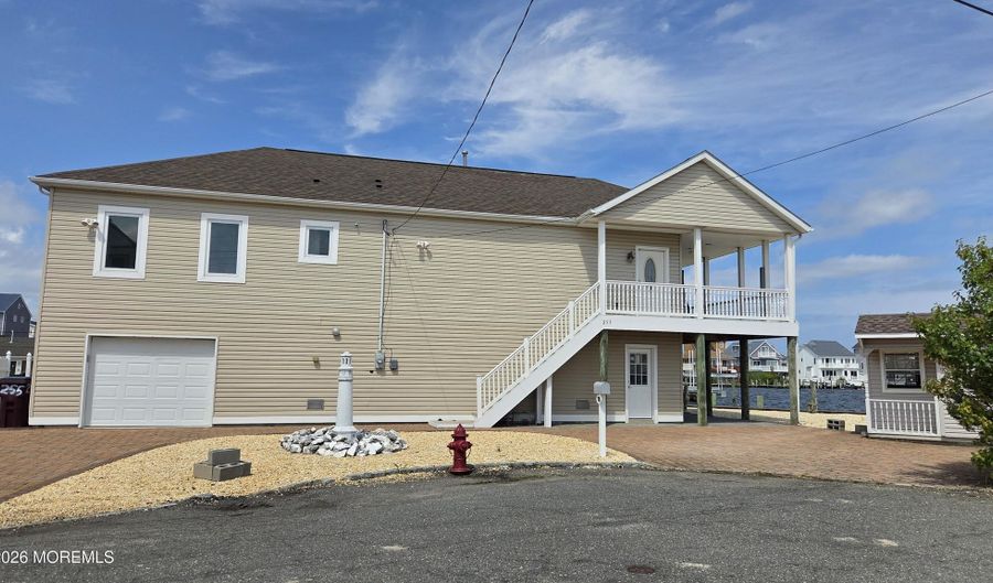 255 Pine Dr, Bayville, NJ 08721 - 3 Beds, 2 Bath