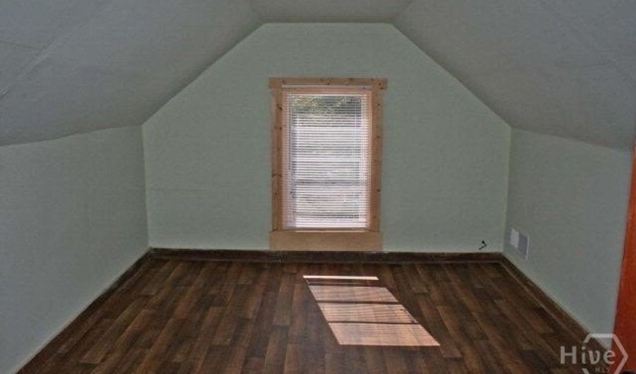 472 Whitehall Rd, Athens, GA 30605 - 3 Beds, 1 Bath