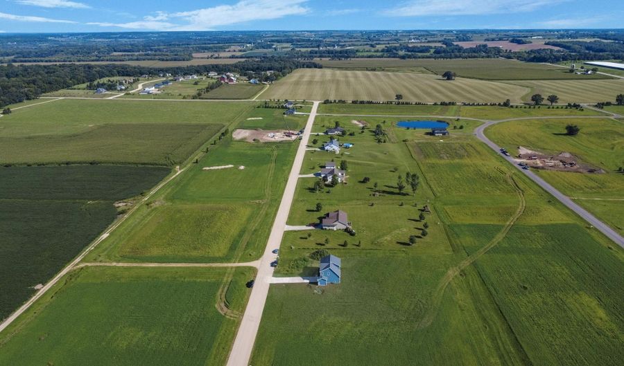 N6220 Blarney Stone Drive 0053, Albany, WI 53520 - 5 Beds, 3 Bath