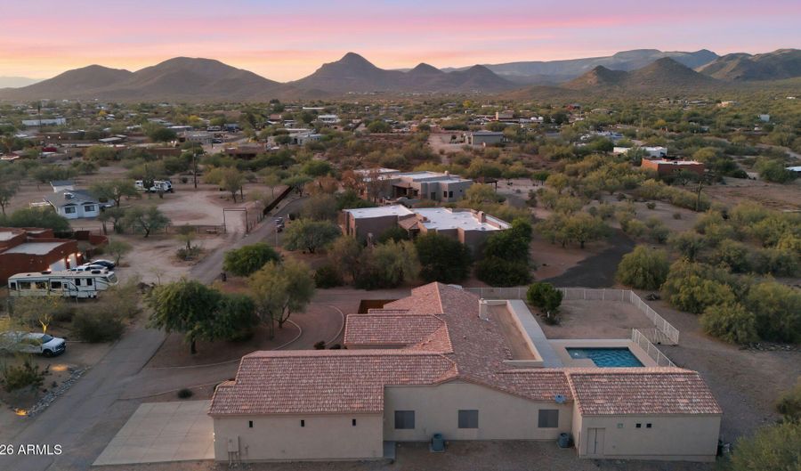 36615 N 25TH St, Cave Creek, AZ 85331 - 6 Beds, 4 Bath