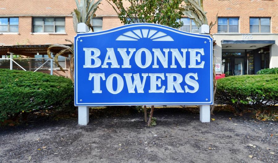 1225 KENNEDY Blvd 5K, Bayonne, NJ 07002 - 1 Beds, 1 Bath