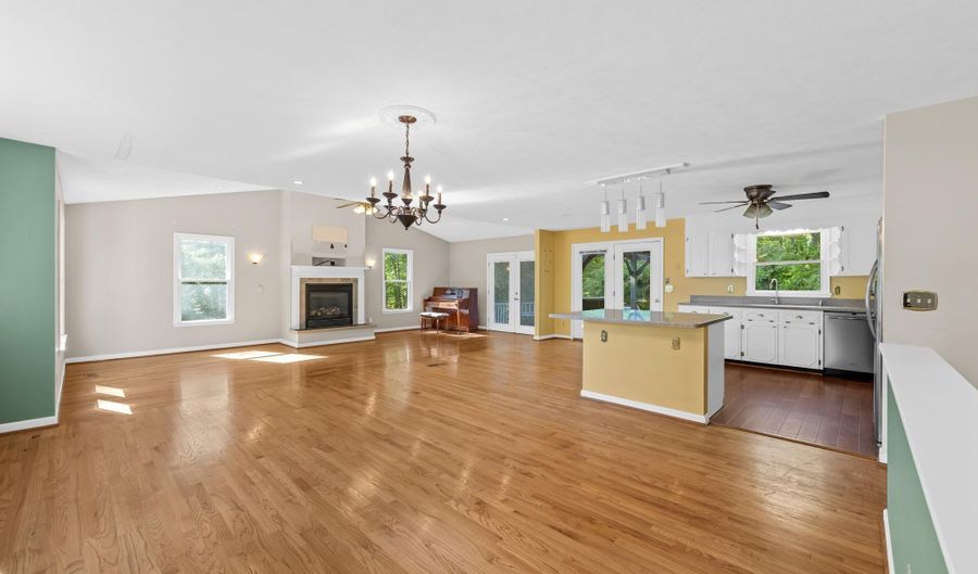 3628 S SPOTSWOOD Trl, Barboursville, VA 22923 - 3 Beds, 3 Bath