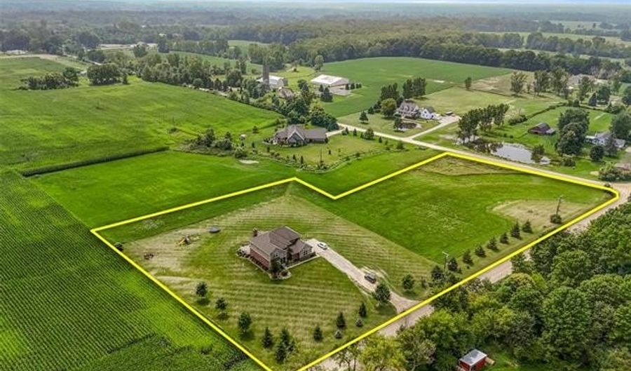 4080 Five Mile Rd, Ann Arbor, MI 48105 - 4 Beds, 4 Bath