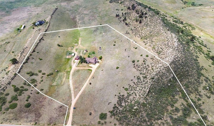 5821 W, Berthoud, CO 80513 - 5 Beds, 3 Bath