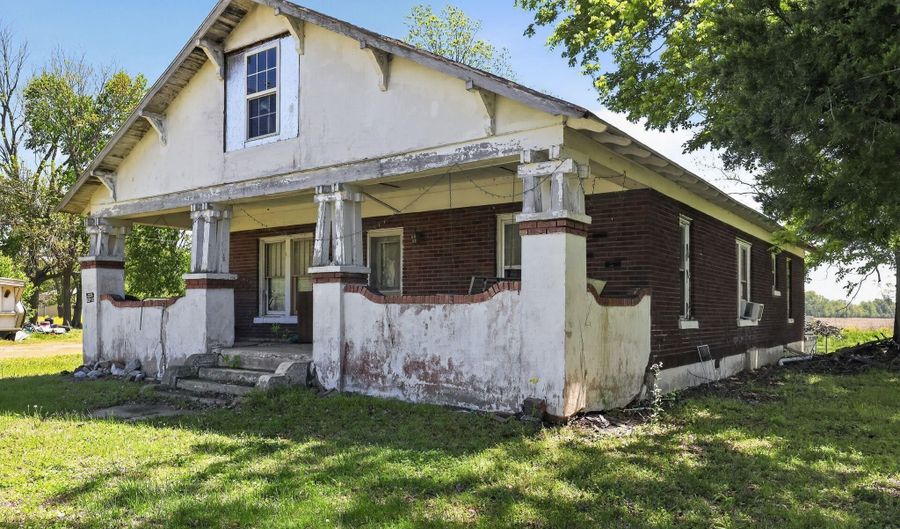 224 State Route 80 W, Arlington, KY 42021 - 3 Beds, 2 Bath