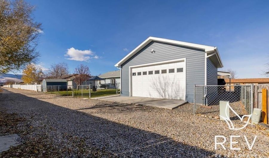 3414 Frisby Ave, Cody, WY 82414 - 5 Beds, 2 Bath
