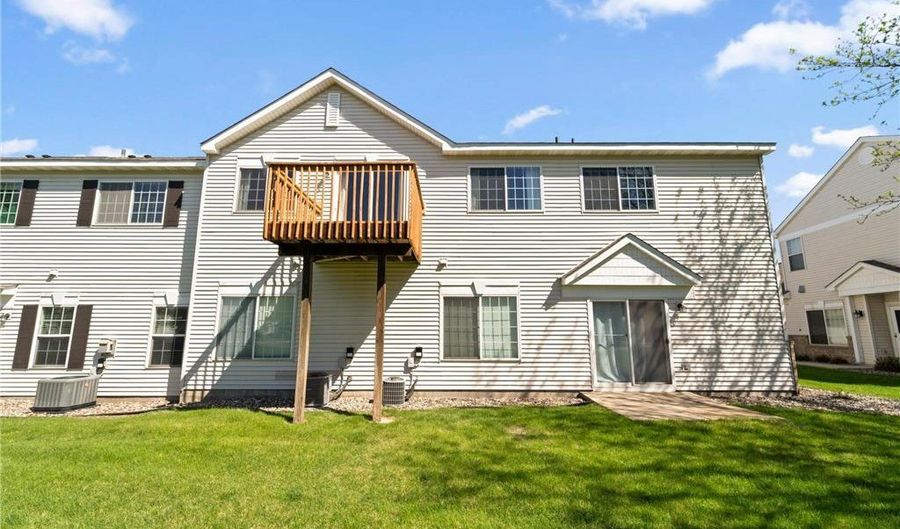 6582 154th St W 132, Apple Valley, MN 55124 - 3 Beds, 2 Bath