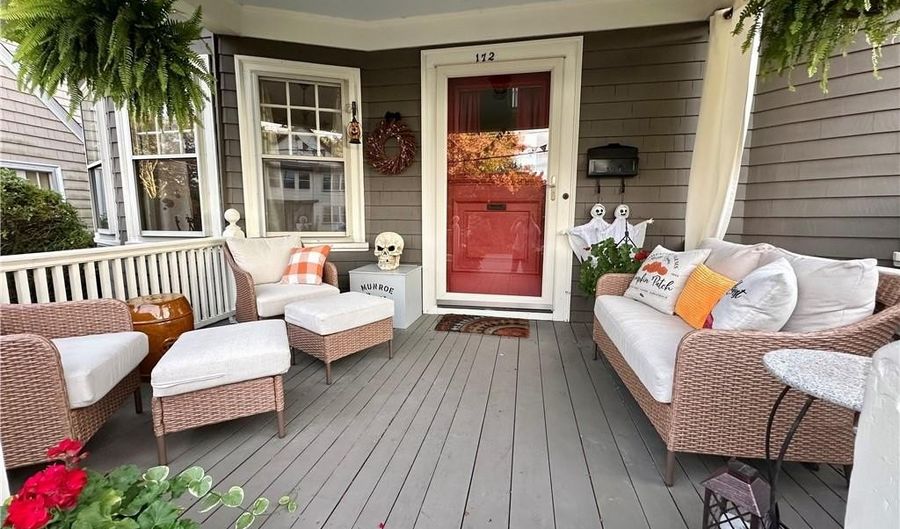 172 Bluff Ave, Cranston, RI 02905 - 3 Beds, 3 Bath