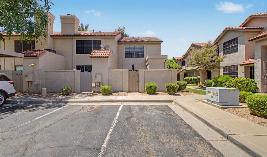 3930 W MONTEREY St 118, Chandler, AZ 85226 - 2 Beds, 2 Bath