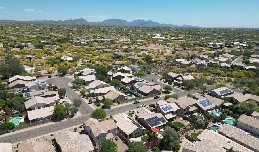 29426 N 51ST Pl, Cave Creek, AZ 85331 - 4 Beds, 2 Bath