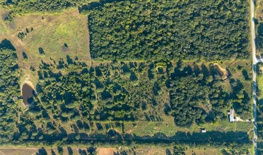 1900 Hometown Rd, Ardmore, OK 73401 - 2 Beds, 1 Bath