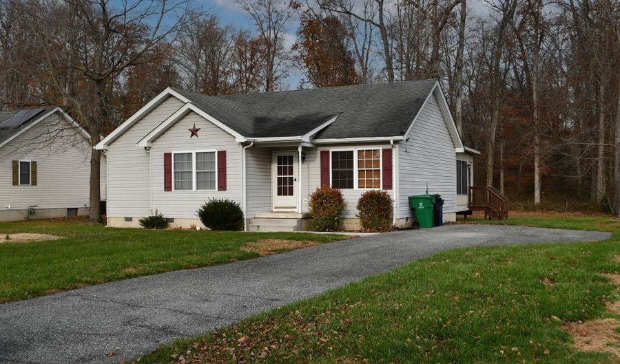 200 EVELYNDALE Dr, Dover, DE 19901 - 3 Beds, 2 Bath