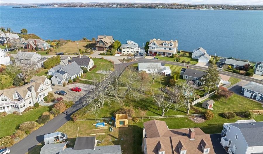 21 Namcook Rd, Narragansett, RI 02882 - 0 Beds, 0 Bath