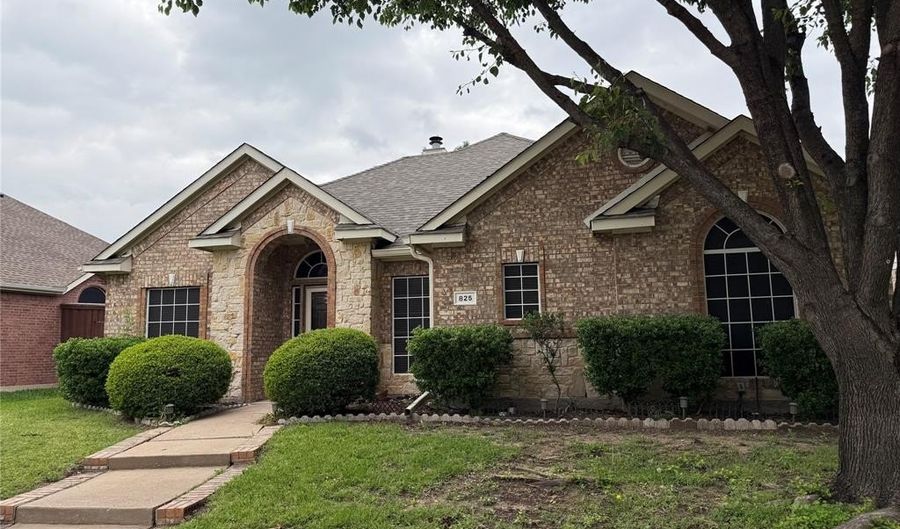 825 Soapberry, Allen, TX 75002 - 4 Beds, 2 Bath
