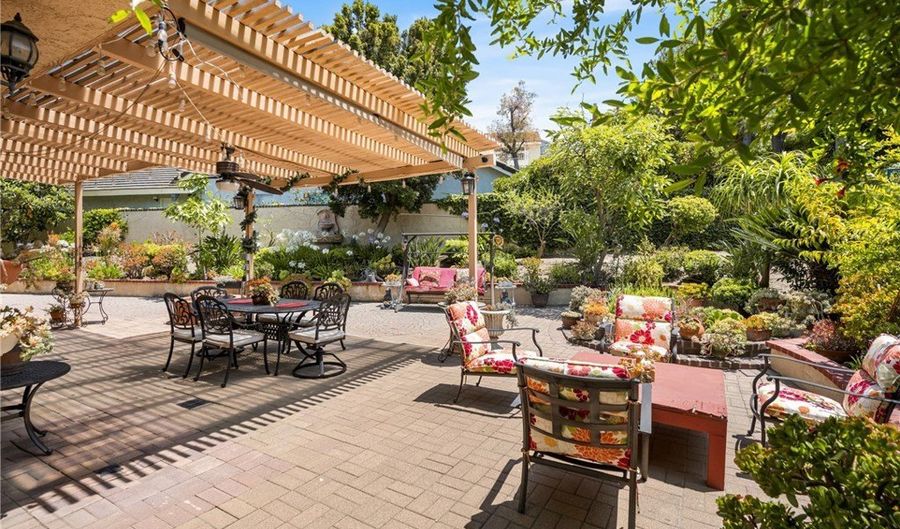 730 S Stillwater Ln, Anaheim, CA 92807 - 4 Beds, 3 Bath