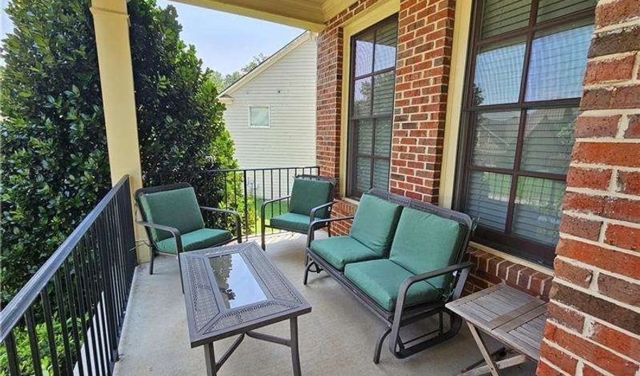 1435 Woodall Trce, Alpharetta, GA 30004 - 6 Beds, 5 Bath