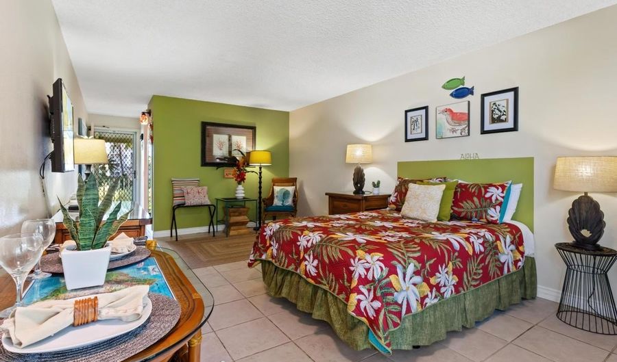75-5776 KUAKINI Hwy 322, Kailua Kona, HI 96740 - 0 Beds, 1 Bath