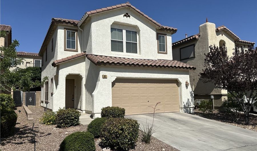 637 Lucky Pine St, Henderson, NV 89002 - 3 Beds, 3 Bath