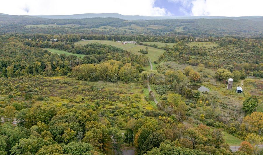 525 Winchell Mountain Rd, Ancramdale, NY 12503 - 3 Beds, 1 Bath