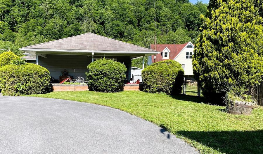 23905 KEPLINGER Ln SW, Barton, MD 21521 - 3 Beds, 3 Bath