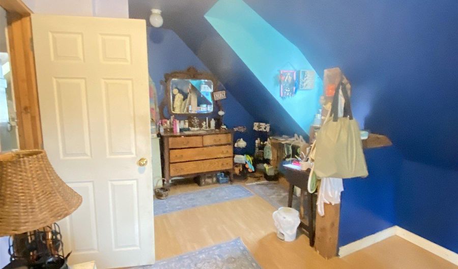 136 Store Hill Rd, Bethel, VT 05032 - 3 Beds, 2 Bath
