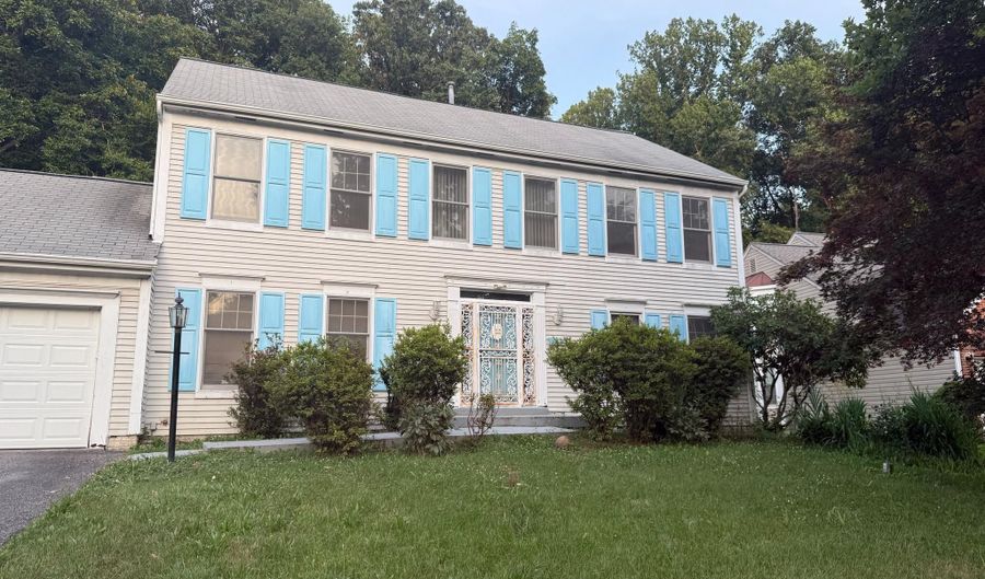 1437 KINGS MANOR Dr, Bowie, MD 20721 - 4 Beds, 4 Bath