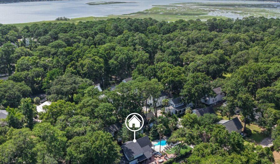 16 Four Winds Ave, Beaufort, SC 29907 - 4 Beds, 3 Bath