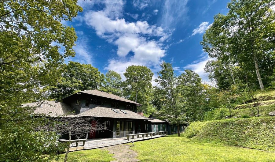 Call List Agent Road, Amenia, NY 12501 - 4 Beds, 5 Bath
