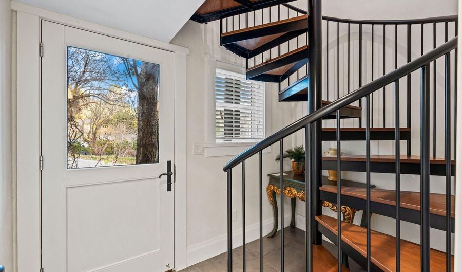 128 120 W Hillside Dr, Basalt, CO 81621 - 4 Beds, 4 Bath