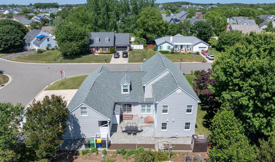 55 BAY BREEZE Dr, Lewes, DE 19958 - 4 Beds, 5 Bath