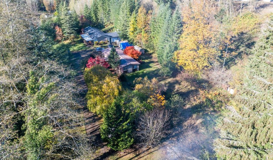 15010 NE 403RD St, Amboy, WA 98601 - 3 Beds, 4 Bath