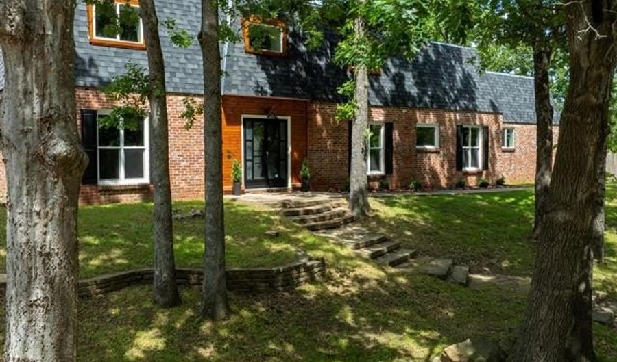2936 Ridge Rd, Bartlesville, OK 74006 - 4 Beds, 3 Bath