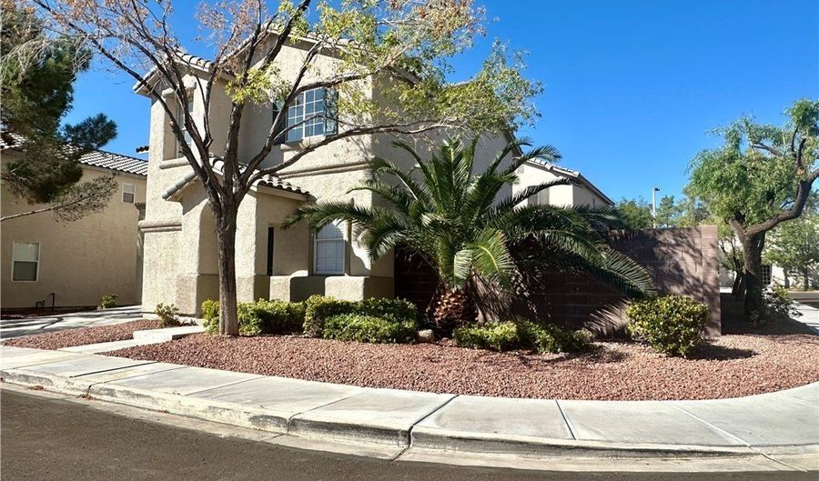 2611 Good Fellows St, Las Vegas, NV 89135 - 3 Beds, 3 Bath