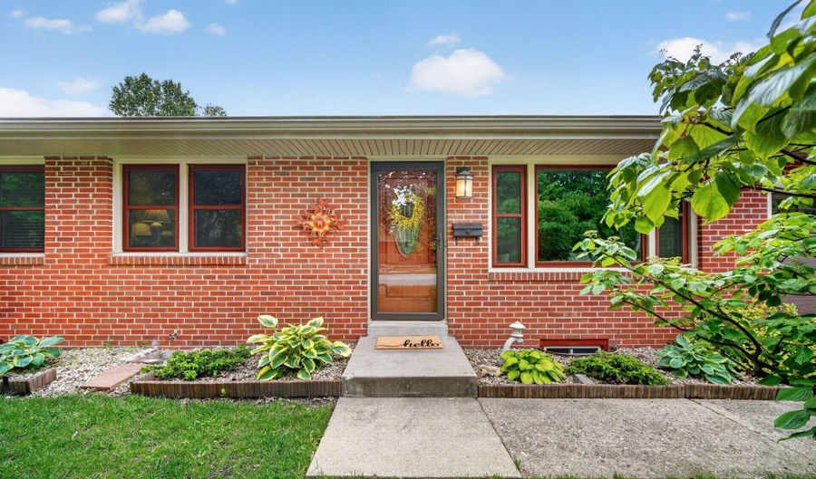 1511 Glendale Ave, Ames, IA 50010 - 3 Beds, 2 Bath