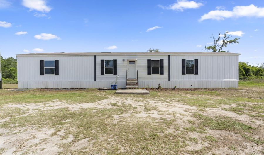 21835 Lake Mckenzie Blvd, Altha, FL 32421 - 3 Beds, 2 Bath